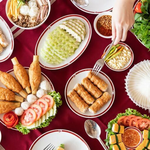 แหนมเนือง