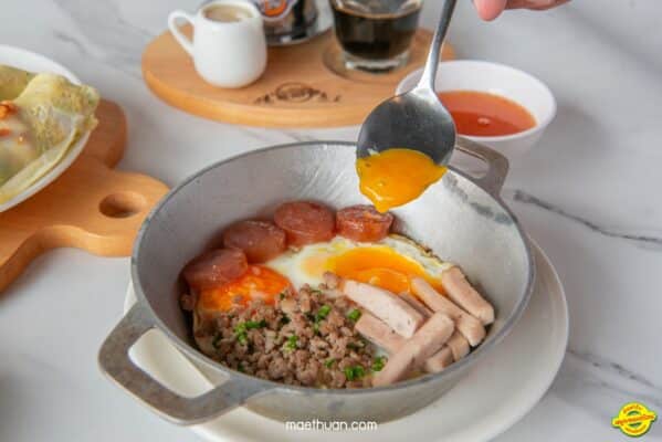 ไข่กระทะ เมนูเริ่มต้นมื้อเช้า ทำง่ายอร่อยมาก
